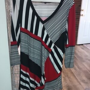 Chic V-Neck Striped Dress